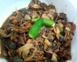 Foto langkah ke 2 dari resep Kerang dara kecap sederhana.