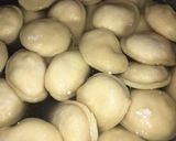 Foto del paso 7 de la receta: Sorrentinos caseros de panceta y ricota con crema y roquefort