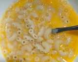 Foto langkah ke 2 dari resep Pizza Macaroni.