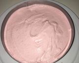 Une image de l'étape 3 de Bavarois framboise et biscuit spéculos.