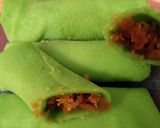 Foto langkah ke 4 dari resep Dadar gulung inti kelapa.