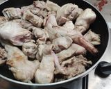 Foto del paso 2 de la receta: Conejo al ajillo🧄🍗