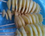Foto langkah ke 3 dari resep Kentang ulir barbeque.