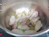 Pollo guisado en olla express