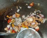 Foto langkah ke 3 dari resep Labu Siam Udang Rebon Tumis Kecap.