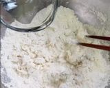 A picture of step 2 of Steamed Beef Baozi.