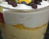 A picture of step 4 of Biscuit Custard Mango Mousse.