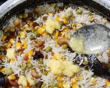 शाही व्हेज पुलाव (shahi veg pulav recipe in marathi) रेसिपी स्टेप 4 फोटो 