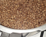A picture of step 1 of Local Jollof beans with carrot.