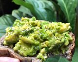 Foto langkah ke 2 dari resep Avocado Toast.