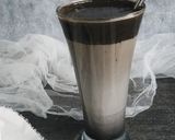Foto langkah ke 4 dari resep Noir Dalgona Coffee / Black Dalgona Coffee.