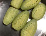 A picture of step 2 of Stuffed Spine Gourd Fries.