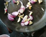 A picture of step 1 of Matar paneer.