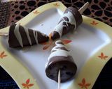A picture of step 3 of Oreo Kulfi.