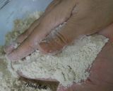 A picture of step 4 of Wheat Phiniyaa Ladoo.