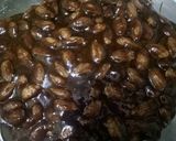 A picture of step 6 of Buttery jaggery badam chikki.