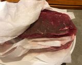 A picture of step 1 of Crockpot London Broil with Spinach.