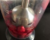 Foto del paso 2 de la receta: Trolebús de frambuesa y vino rosado