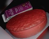 A picture of step 7 of Strawberry spong cake.