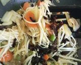 Foto langkah ke 3 dari resep Sapo Tofu Mix Jamur Enoki.