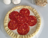 Foto del paso 3 de la receta: Pizza en Horno microondas (5 ingredientes)