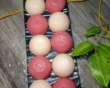 Foto langkah ke 5 dari resep Apem Beras Merah Putih.