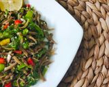 Foto langkah ke 8 dari resep Tumis Ikan Teri Daun Kunyit.