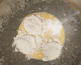 Foto del paso 2 de la receta Magdalenas cubiertas de chocolate para Navidad