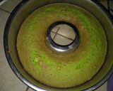 Foto langkah ke 4 dari resep Bolu Pandan lembut.
