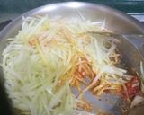 Foto langkah ke 2 dari resep Tumis pepaya muda ikan asin.