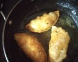 A picture of step 4 of Anjeer and dry fruit gujiya.