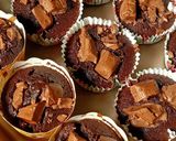Foto langkah ke 7 dari resep Choco Banana Muffin.
