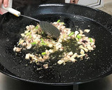 Foto del paso 4 de la receta: Arroz a banda con salmorreta alicantina
