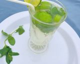 A picture of step 4 of Virgin mojito.