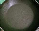 Foto langkah ke 2 dari resep Dadar Gulung Isi Unti Kelapa.