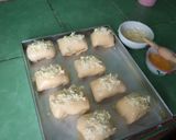 Foto langkah ke 4 dari resep Resep Pisang Bolen Keju Rasa Kartika Sari.