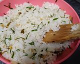 Foto langkah ke 3 dari resep Nasi Daun Jeruk.