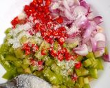 Foto langkah ke 2 dari resep Sambal Dabu Dabu Kemangi.