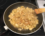 Foto del paso 5 de la receta: Solomillo con salsa de pera