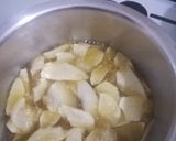 A picture of step 3 of Sweet potato crisps.