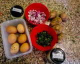 A picture of step 1 of Spanish tortilla.