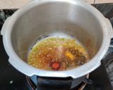 A picture of step 4 of Drumstick aloo curry.