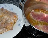 Foto del paso 2 de la receta Filetes de cerdo en salsa de almendras y vino dulce