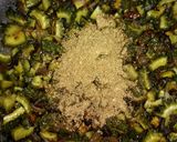 चटपटे करेले (chatpate karele recipe in Hindi) रेसिपी चरण 3 फोटो