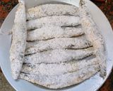 酥炸柳葉魚的食譜步驟2照片