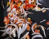 A picture of step 5 of Pasta Makhani.
