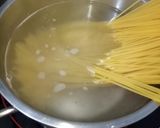 Hình bước làm 2 của món Mỳ Ý Sốt Bò Bằm
