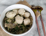Foto langkah ke 5 dari resep Kuah Bakso Ayam.