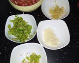 A picture of step 2 of Indian Style Okra Curry.