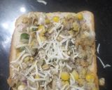 A picture of step 5 of માયોનીઝ સેન્ડવીચ.